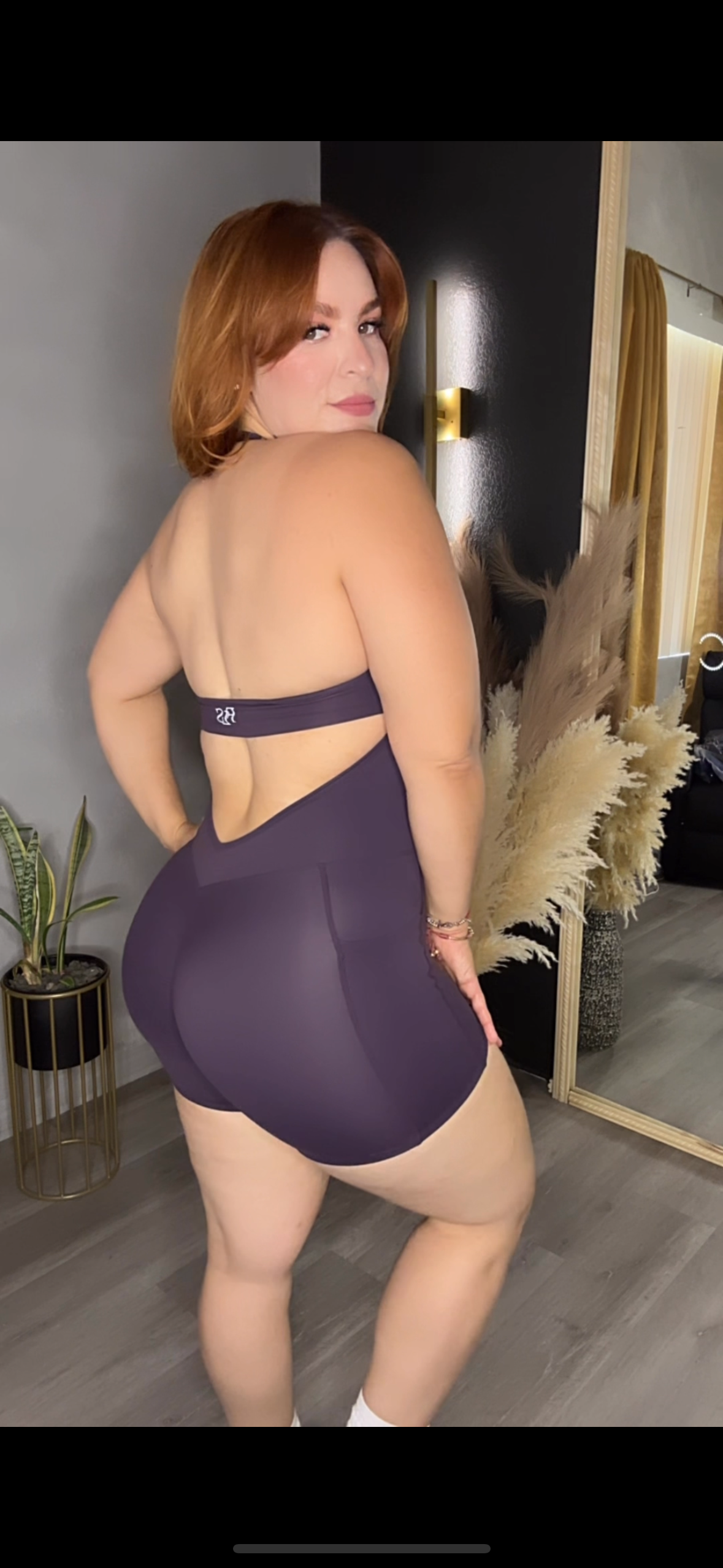 LEO BACKLESS ROMPER