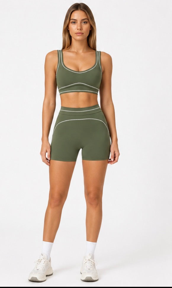 IVY SHORT SET